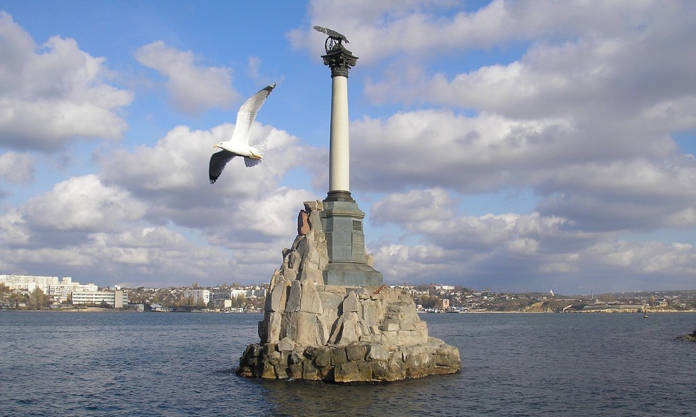 Севастополь, памятник морякам, фестиваль "Вкус Крыма"